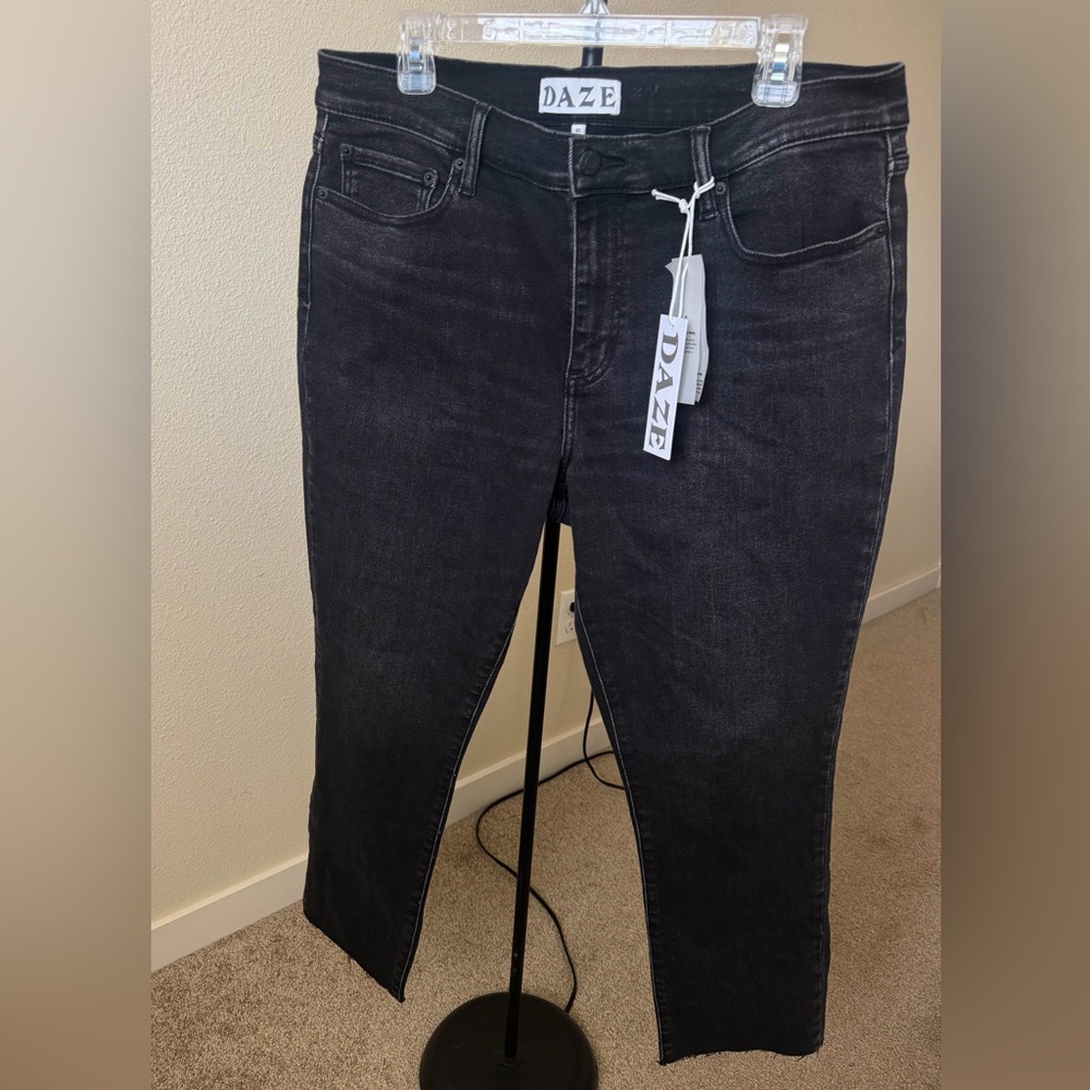 Daze Denim Stunner High Rise Cigarette Jeans